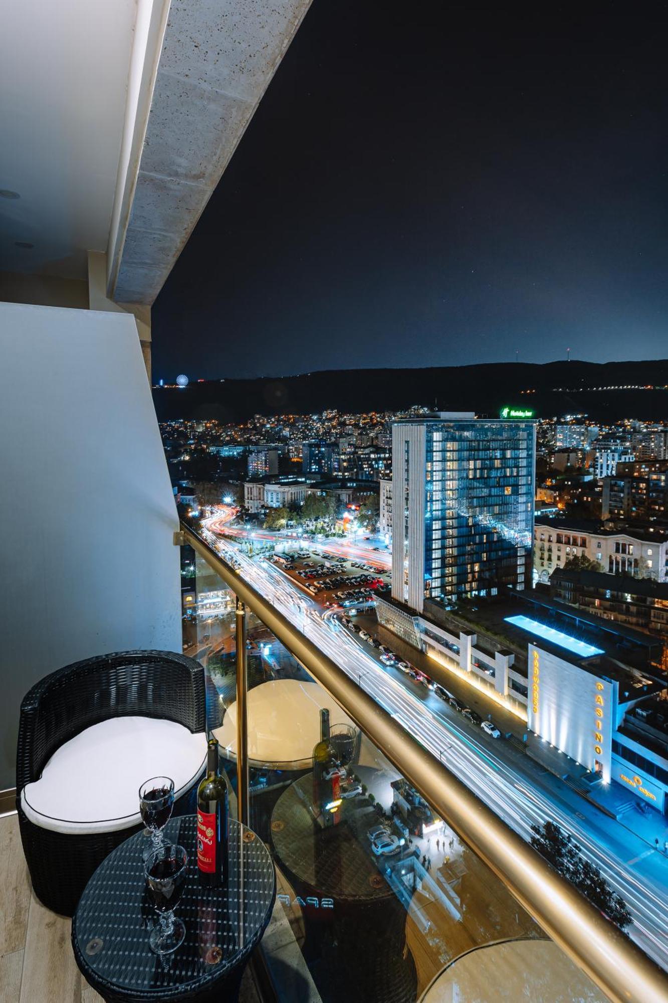 Hotel Sky Station Tbilisi Exterior foto
